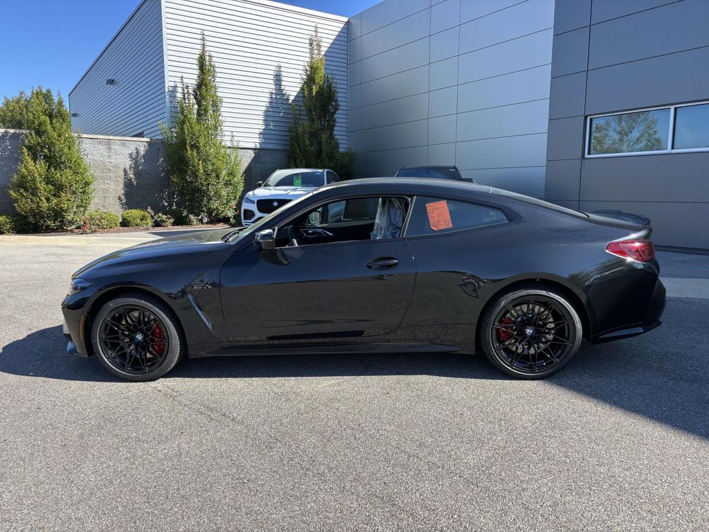 2026 Bmw M4 Coupe photo 4