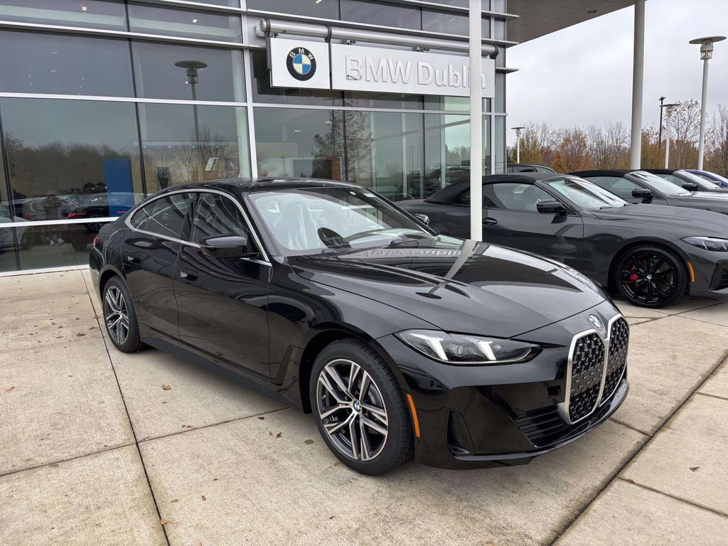 2026 BMW 4 Series 430i's photo