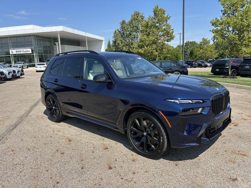 2026 BMW X7 Sport Utility 
