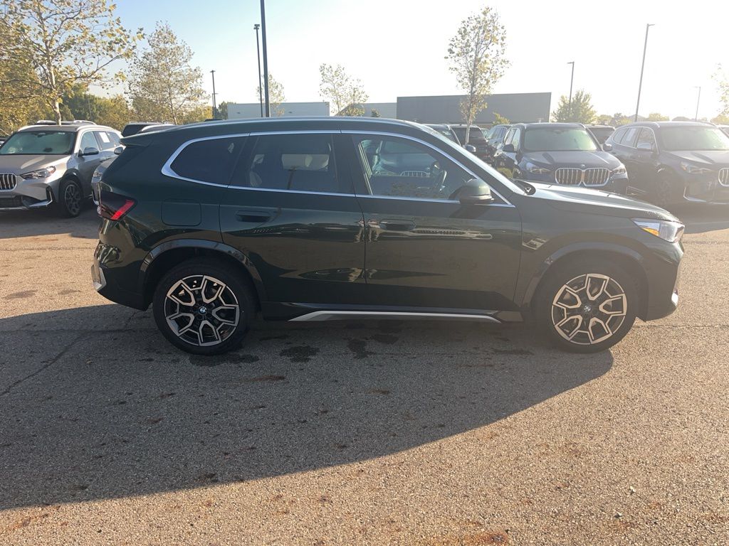 2025 Bmw X1 XDrive28i photo 2