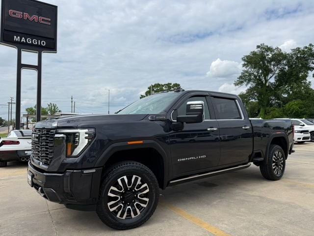 2024 GMC Sierra 4WD Crew Cab Long Box Denali Ultimate's photo