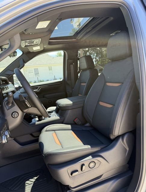 2026 GMC Sierra 1500 AT4 - Photo 10