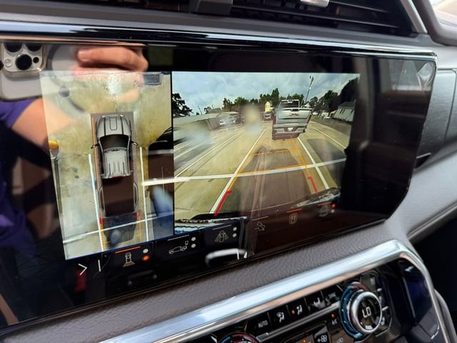 2026 GMC Sierra 3500HD Denali - Photo 17