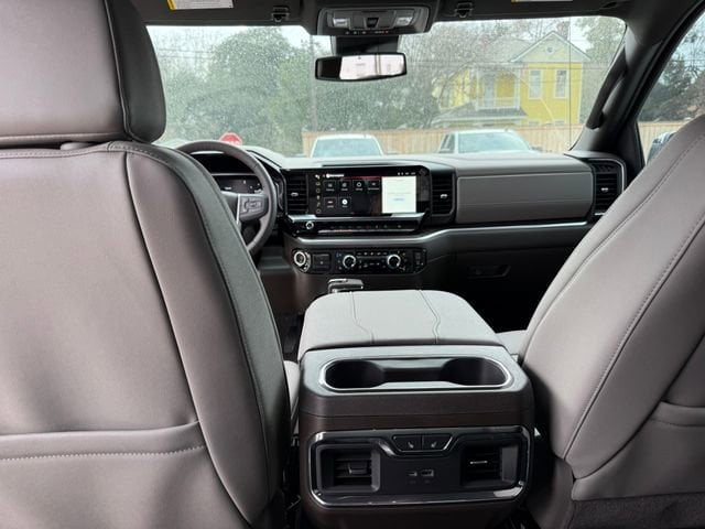 2026 GMC Sierra 1500 SLT - Photo 19