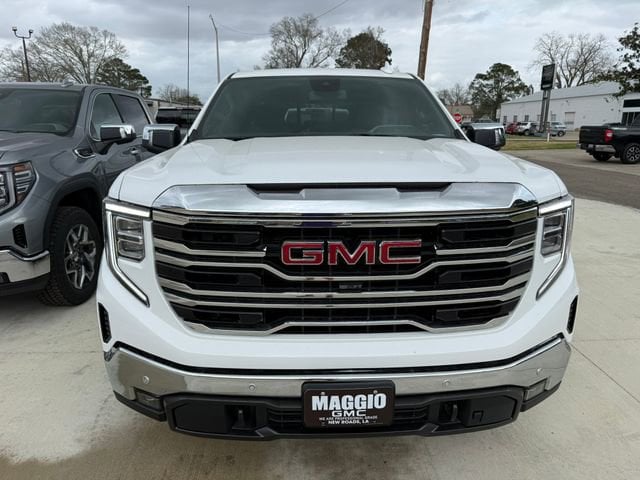 2026 GMC Sierra 1500 SLT - Photo 3