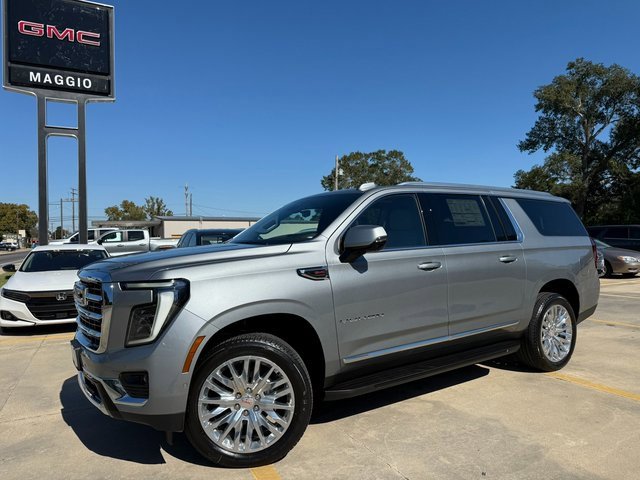 2026 GMC Yukon XL Elevation's photo