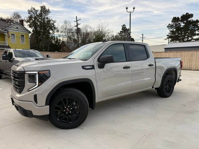 2026 GMC Sierra 1500 Pro's photo