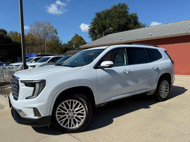 2026 GMC Acadia Denali's photo