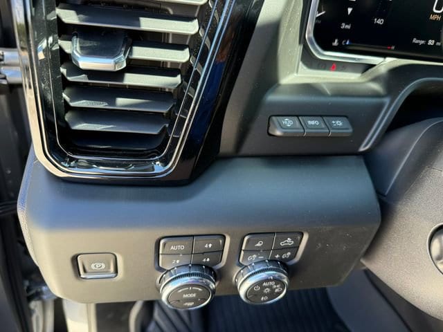 2026 GMC Sierra 1500 AT4 - Photo 12