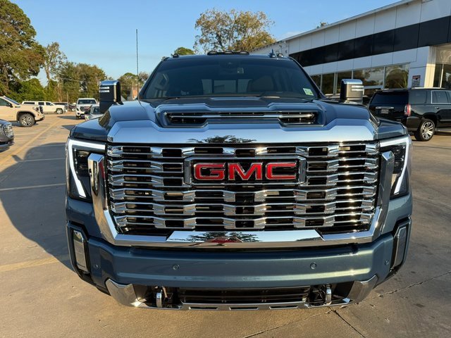 2025 Gmc Sierra 2500 HD Denali photo 2