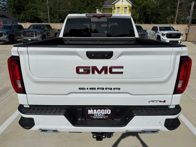 2026 GMC Sierra 1500 AT4 - Photo 7