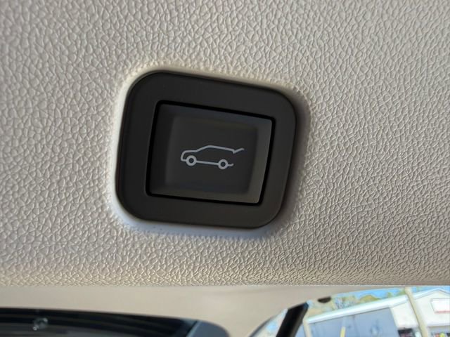2026 GMC Acadia Denali - Photo 23
