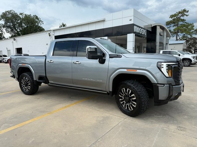 2024 Gmc Sierra 2500 HD Denali Ultimate photo 3