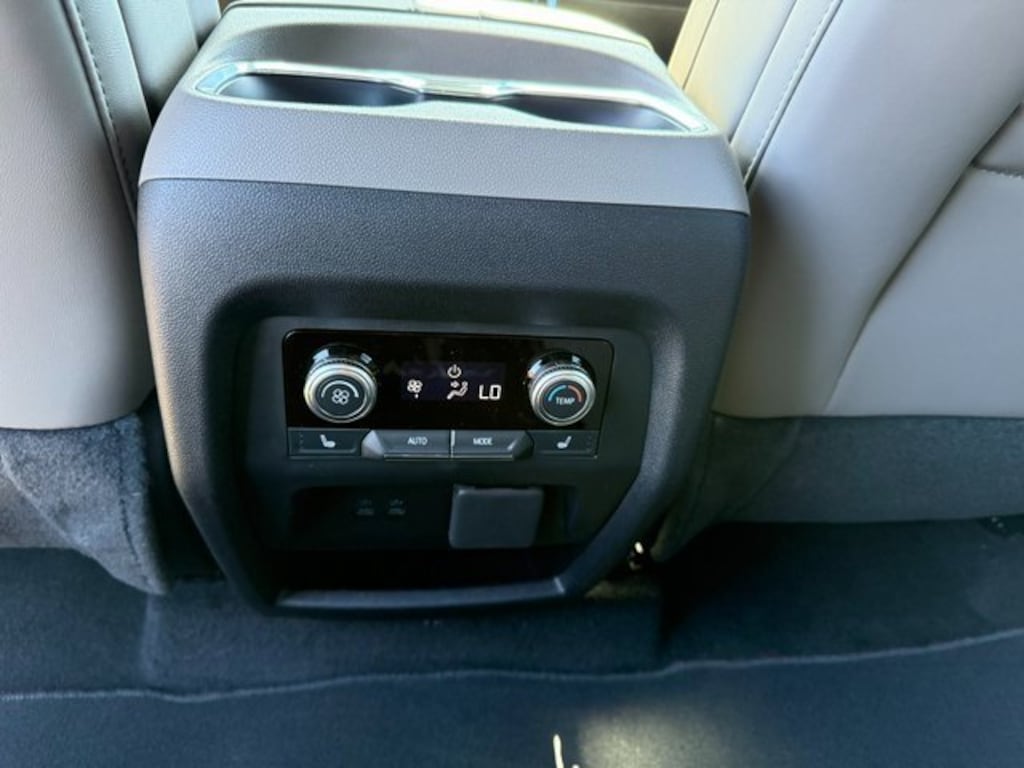 New 2026 GMC Sierra 1500 SLT Truck