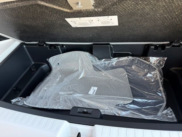 2026 GMC Acadia Denali - Photo 21