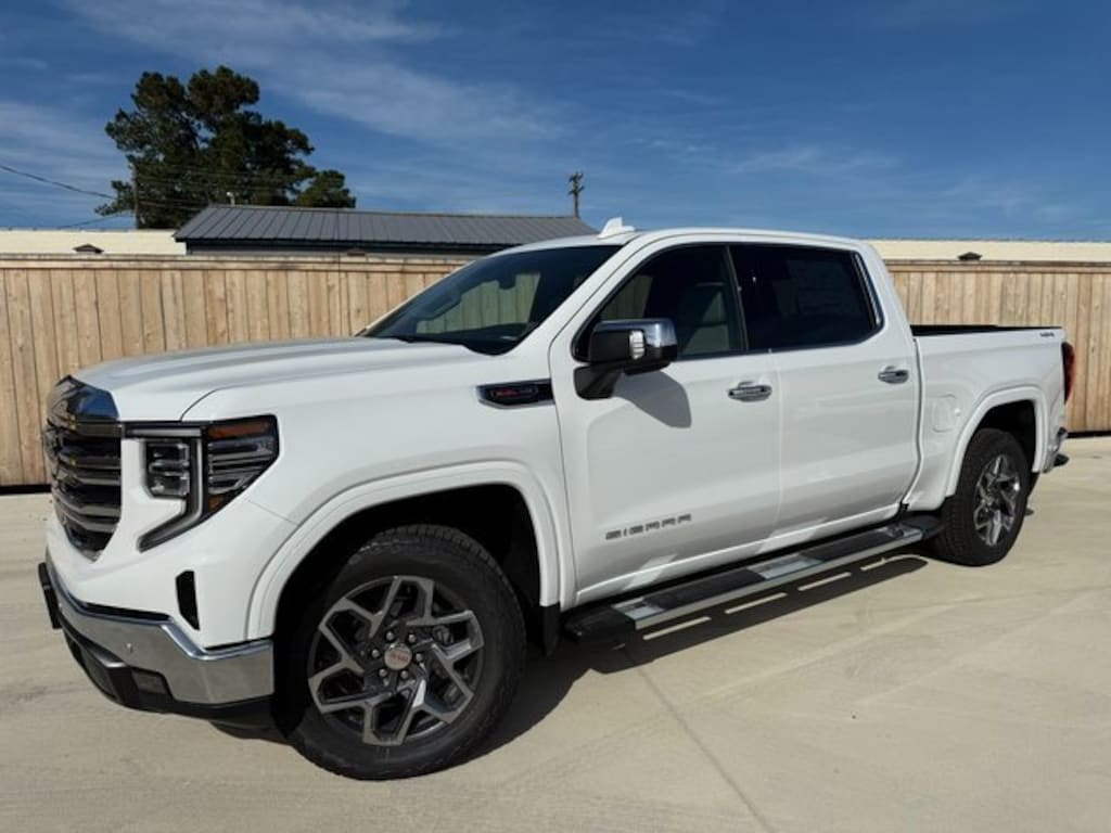 New 2026 GMC Sierra 1500 SLT Truck