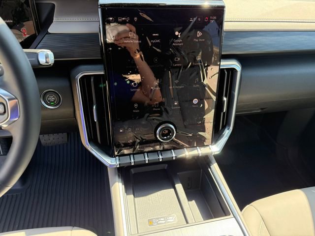 2026 GMC Acadia Elevation - Photo 13