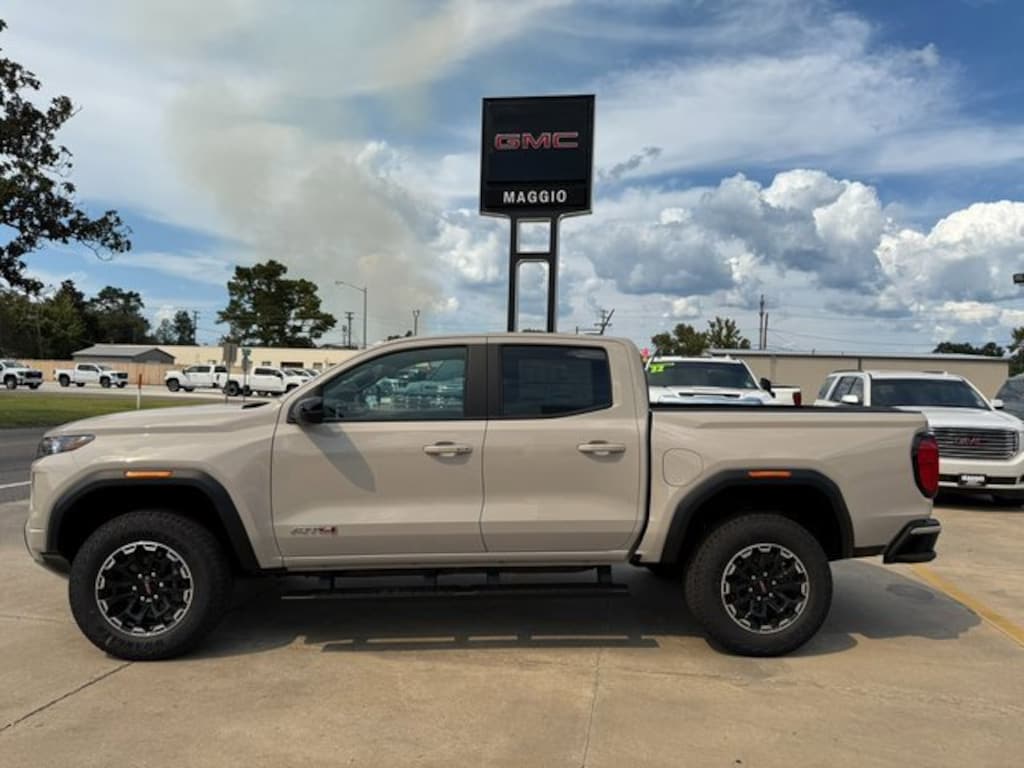 New 2026 GMC Canyon AT4 Truck