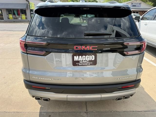 2026 GMC Acadia Elevation - Photo 4