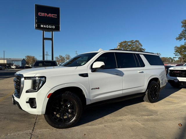 2024 GMC Yukon XL AT4's photo