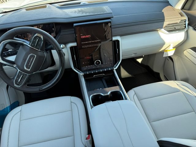 2026 GMC Acadia Denali - Photo 7