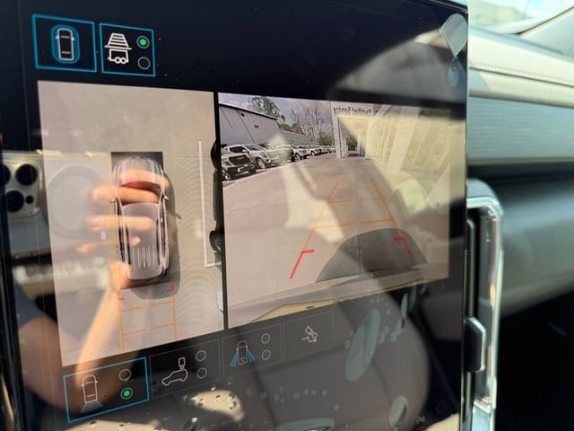 2026 GMC Acadia Elevation - Photo 13