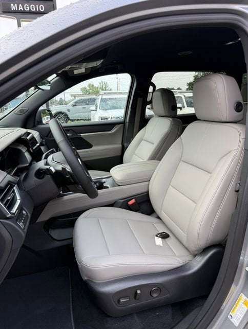 2026 GMC Acadia Elevation - Photo 8