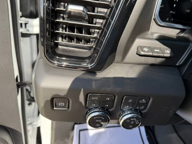 2026 GMC Sierra 1500 AT4 - Photo 13