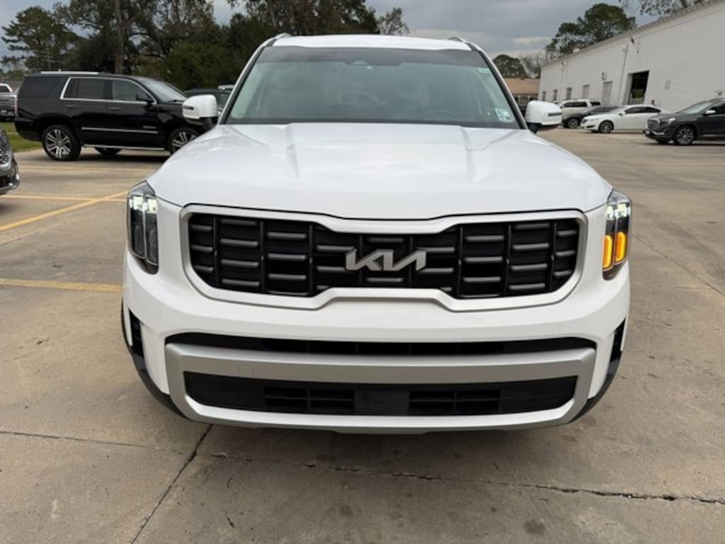 Used 2024 Kia Telluride S