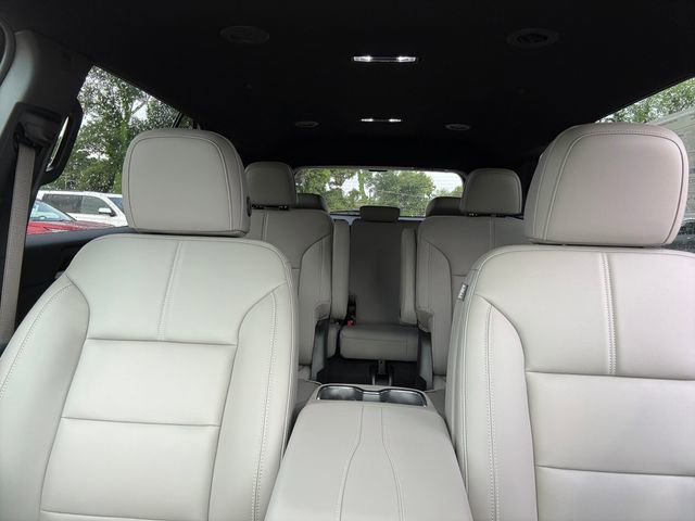 2026 GMC Acadia Elevation - Photo 16