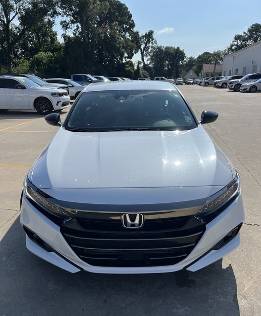 Used 2022 Honda Accord Sport with VIN 1HGCV1F35NA062616 for sale in Northfield, Minnesota