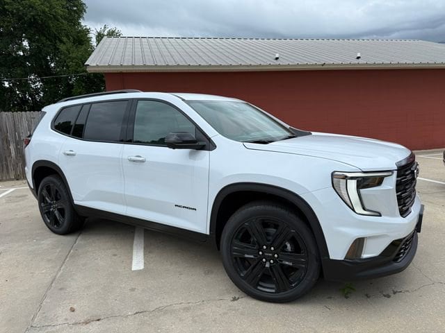 2026 GMC Acadia Elevation FWD's photo