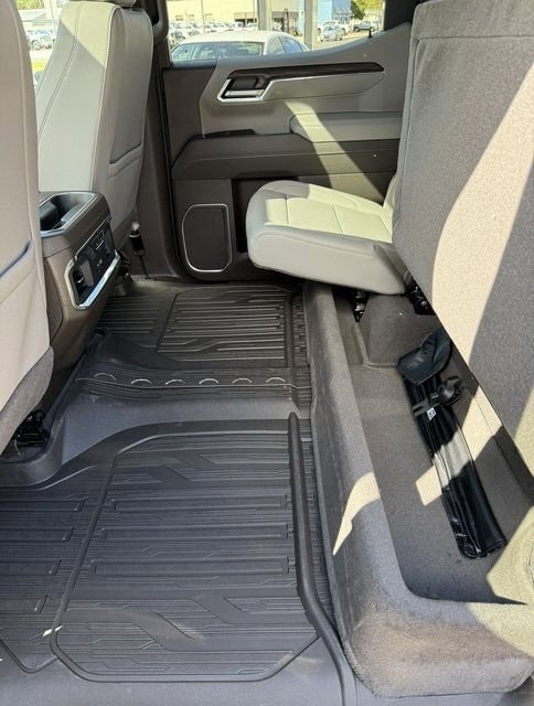 2026 GMC Sierra 1500 SLT - Photo 19