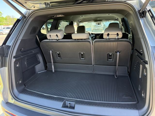 2026 GMC Acadia Elevation - Photo 22