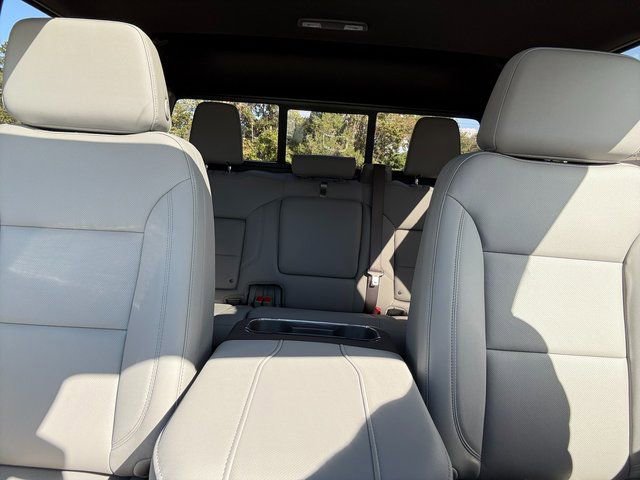 2026 GMC Sierra 1500 SLT - Photo 17