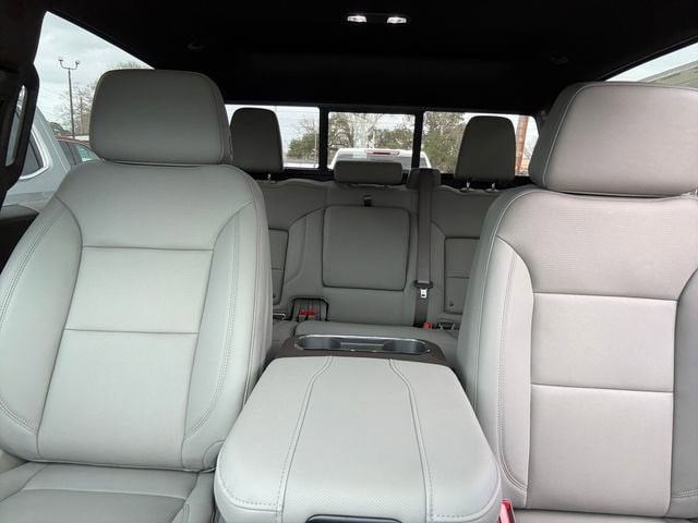 2026 GMC Sierra 1500 SLT - Photo 16