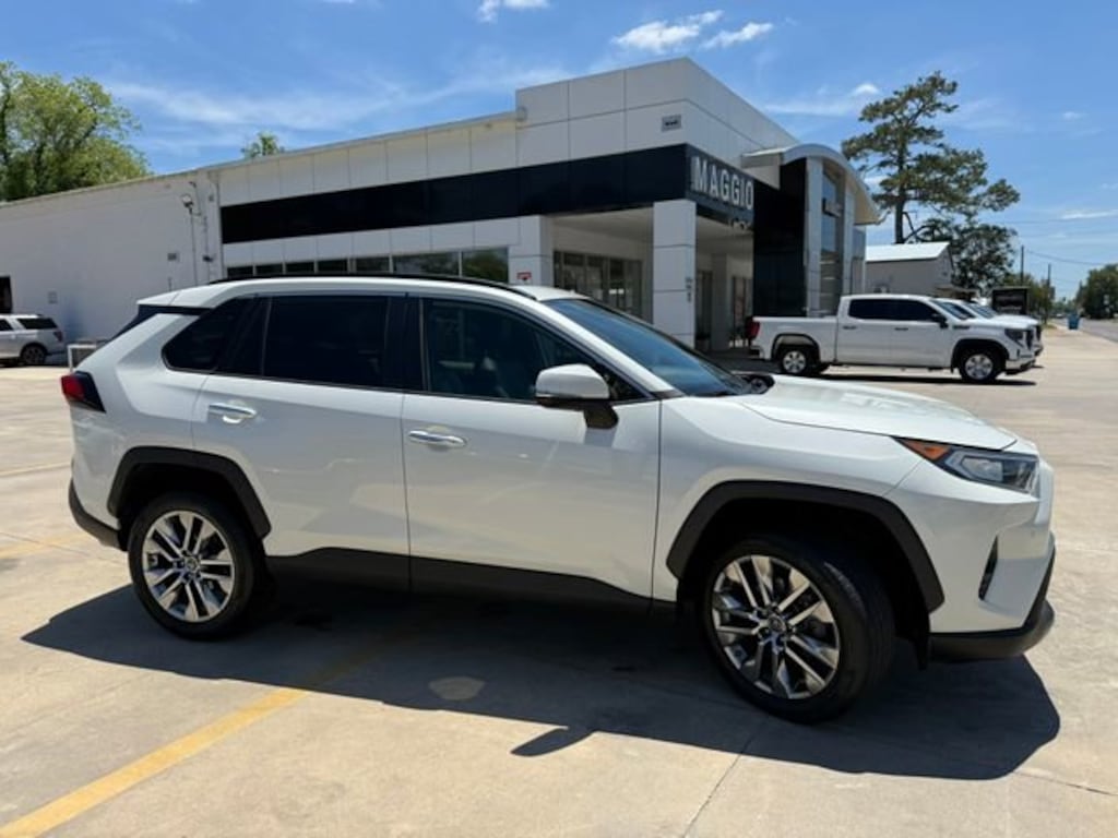 Used 2019 Toyota RAV4 Limited