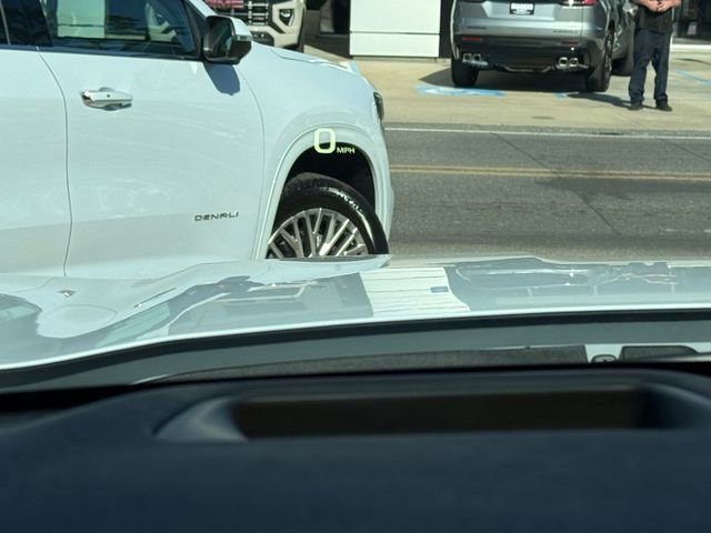 2026 GMC Acadia Denali - Photo 11