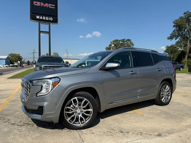 2023 GMC Terrain Denali