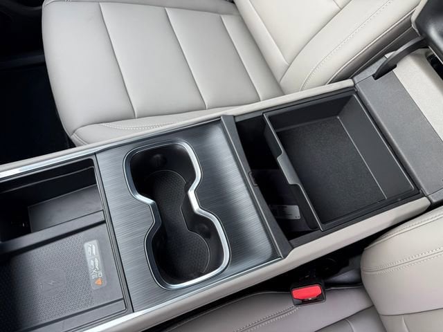 2026 GMC Acadia Elevation - Photo 15