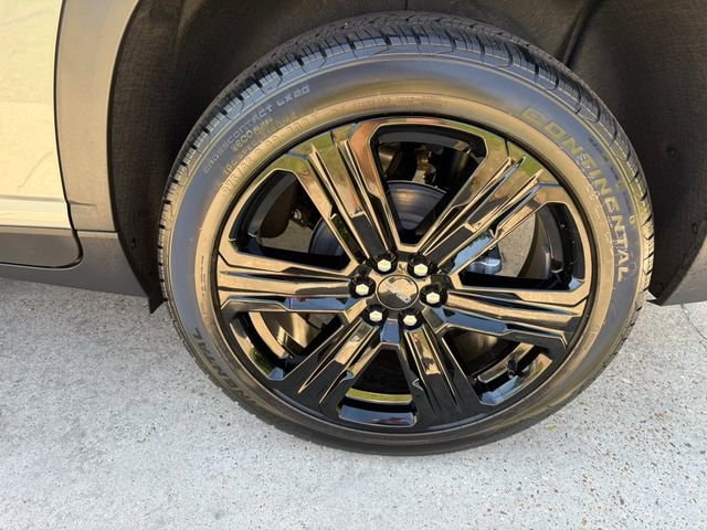 2026 GMC Acadia Elevation - Photo 4