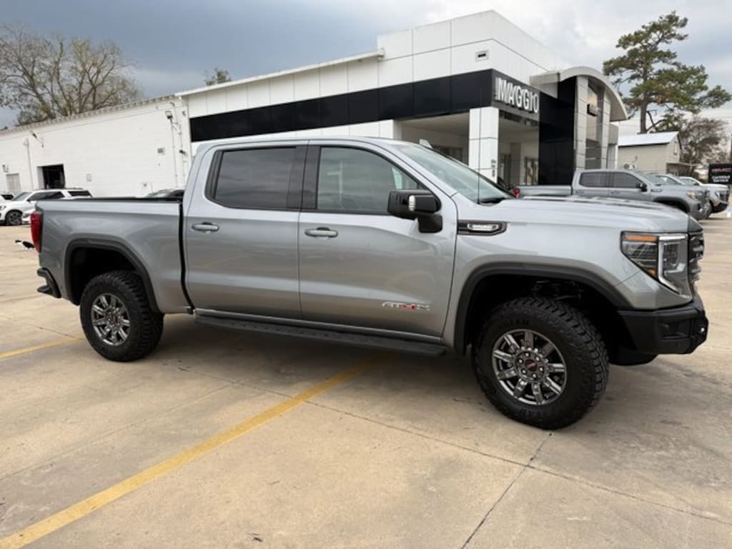 Used 2025 GMC Sierra 1500 AT4X Truck