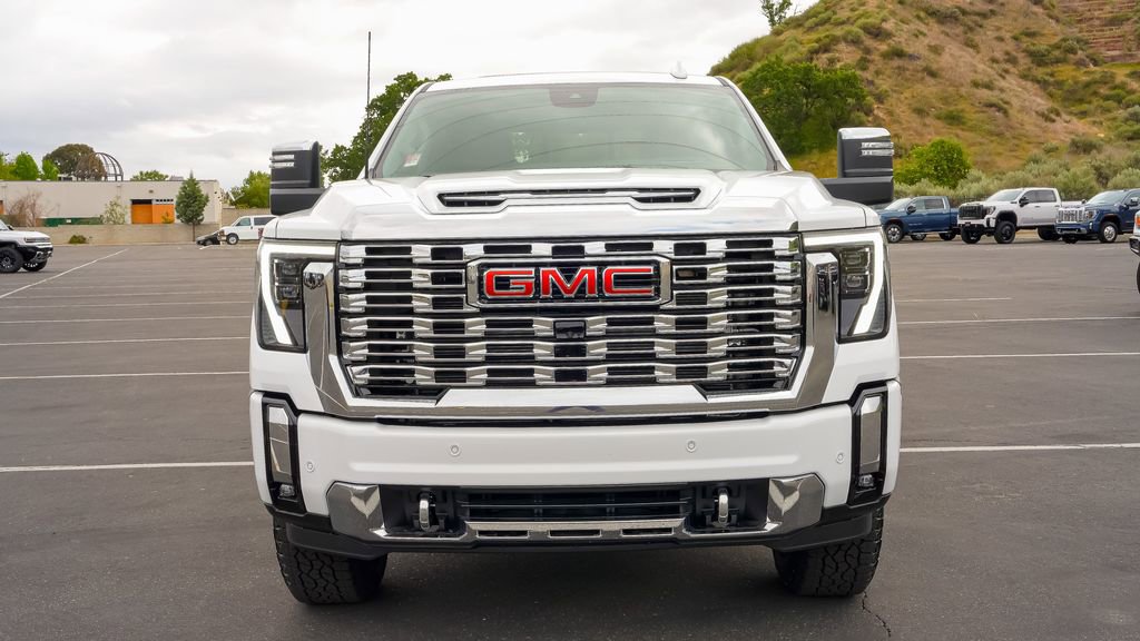 2025 Gmc Sierra 2500 HD Denali photo 4
