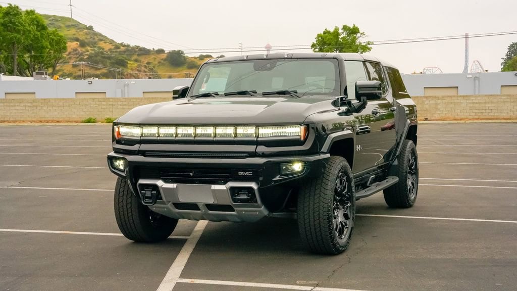 Certified 2025 GMC HUMMER EV 2X with VIN 1GKT0NDE4SU116799 for sale in Santa Clarita, CA