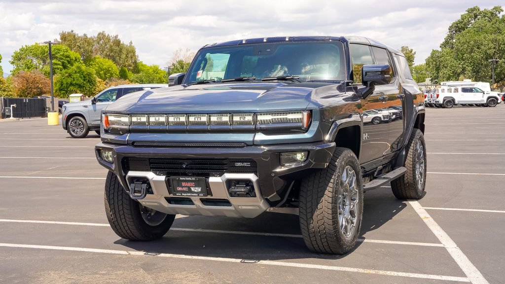 Used 2025 GMC HUMMER EV 2X with VIN 1GKT0NDE3SU117152 for sale in Santa Clarita, CA