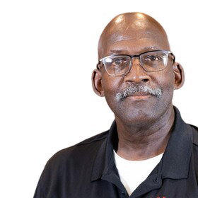 Staff member Ken Eason from ID_856cac394fb2