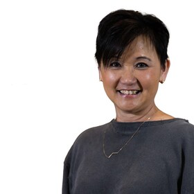 Staff member Beth Alfonso from ID_08ce3015013a
