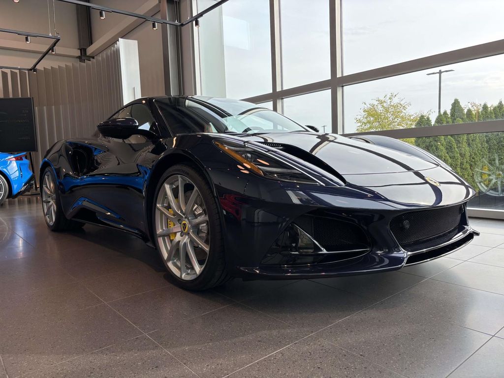 2025 Lotus Emira Coupe's photo