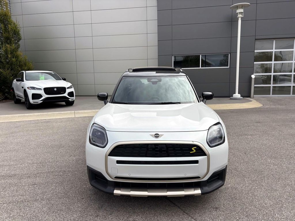 Used 2025 MINI Countryman SE with VIN WMZ53GA09S7S54322 for sale in Dublin, OH