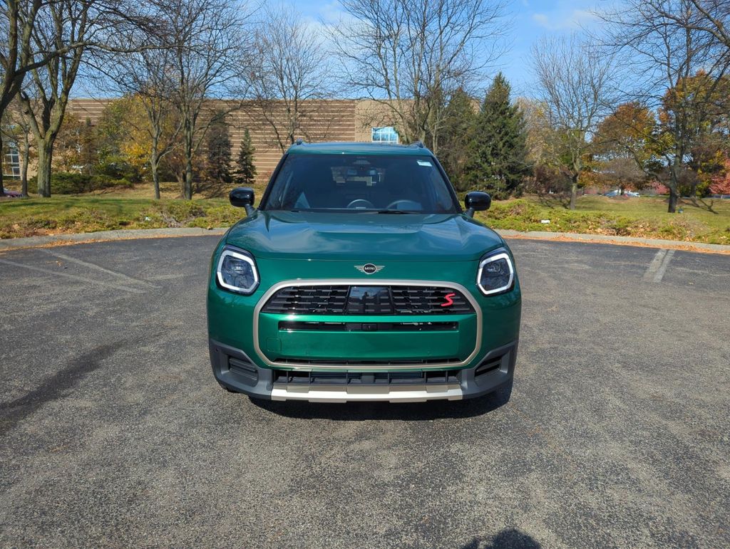 2025 Mini Countryman Iconic photo 2